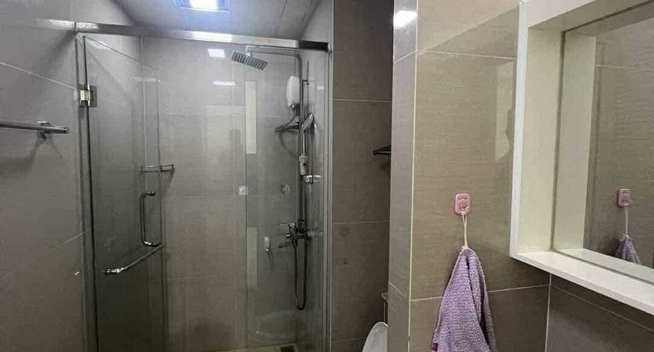 For rent studio condo in Huai Khwang, Bangkok