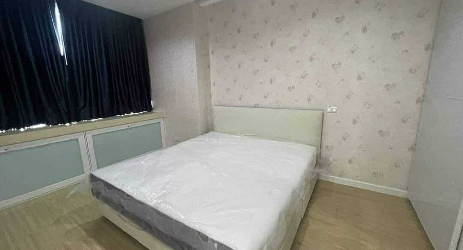 For rent studio condo in Huai Khwang, Bangkok