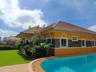 For rent 3 Beds villa in Cha Am, Phetchaburi