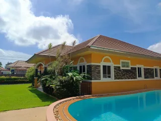 For rent 3 bed villa in Cha Am, Phetchaburi