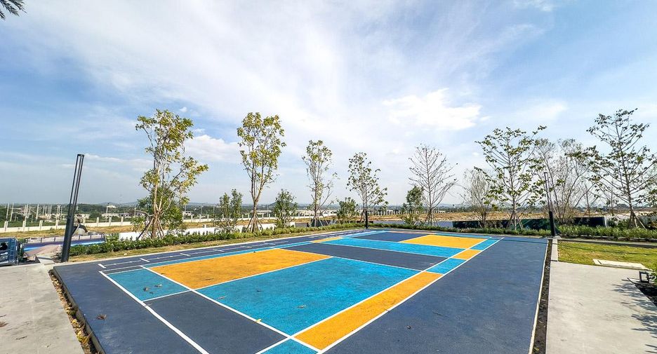 For sale 4 bedrooms villa in Bang Lamung, Chonburi