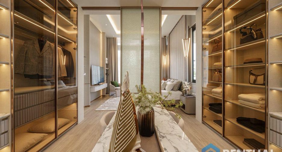 For sale 4 bedrooms villa in East Pattaya, Pattaya