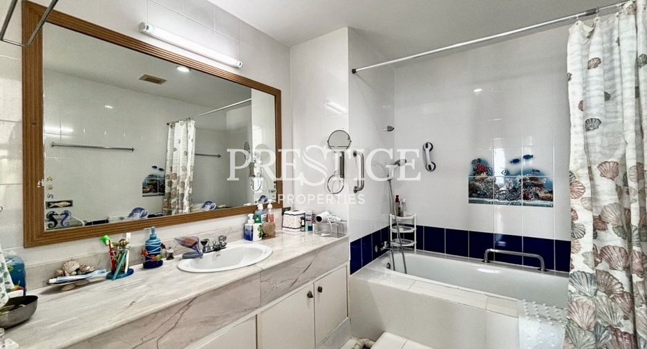 For sale 2 bedrooms condo in Bang Lamung, Chonburi