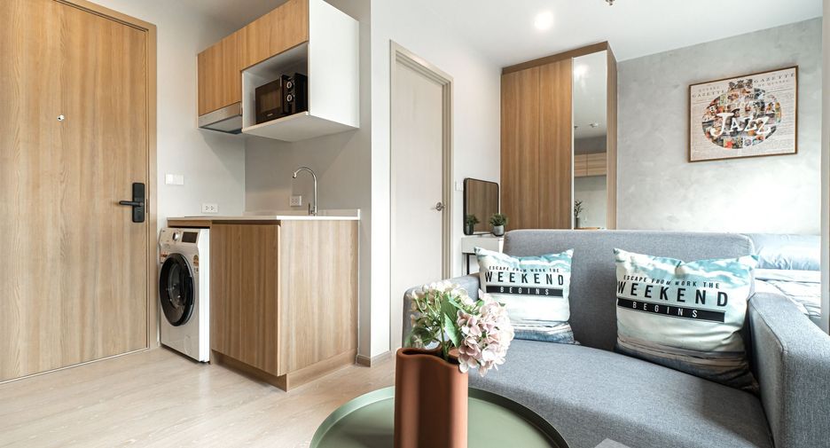 For rent スタジオ condo in Don Mueang, Bangkok