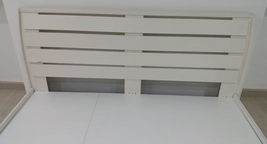 For sale スタジオ condo in Khlong Toei, Bangkok