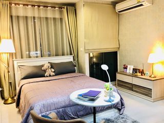 For sale スタジオ condo in Huai Khwang, Bangkok