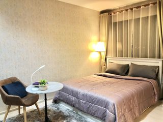 For sale スタジオ condo in Huai Khwang, Bangkok