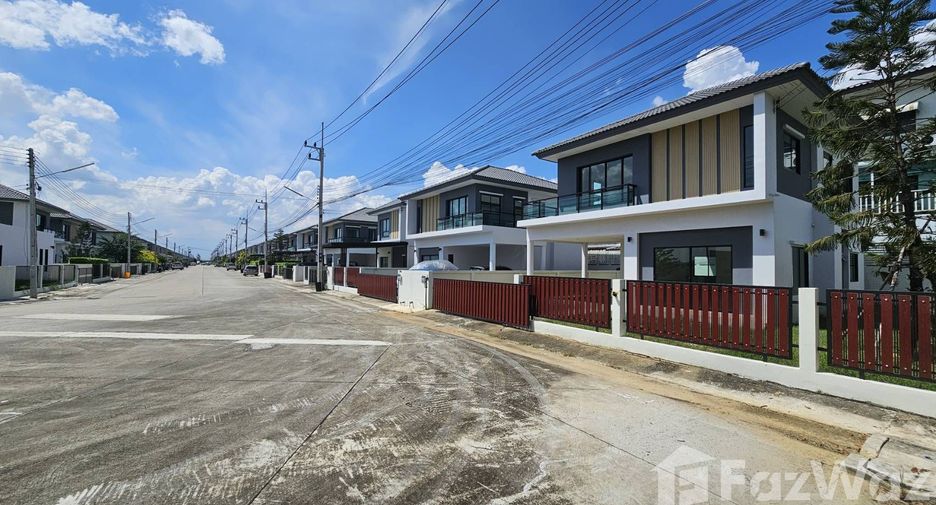 For rent 3 Beds house in Lam Luk Ka, Pathum Thani