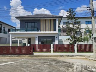 For rent 3 bed house in Lam Luk Ka, Pathum Thani