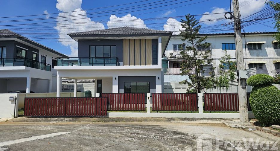 For rent 3 Beds house in Lam Luk Ka, Pathum Thani