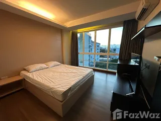 For sale 1 bed condo in Wang Thonglang, Bangkok