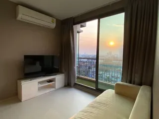 For sale 1 bed condo in Khlong Toei, Bangkok