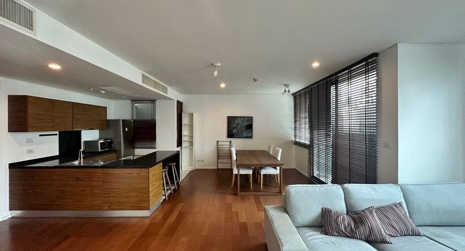 For sale 2 bed condo in Watthana, Bangkok