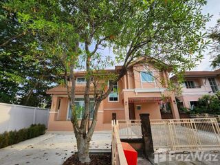 For rent 4 Beds house in Bang Khae, Bangkok