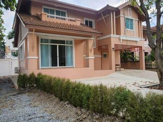 For rent 4 Beds house in Bang Khae, Bangkok