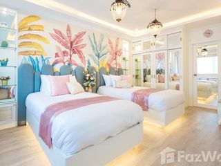 For rent 4 Beds townhouse in Lat Phrao, Bangkok