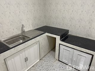 For rent 3 bed townhouse in Lam Luk Ka, Pathum Thani