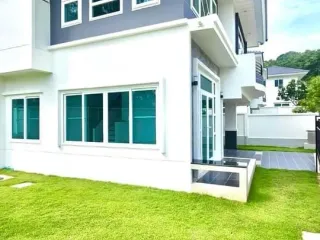 For sale 4 bed house in Mueang Phuket, Phuket