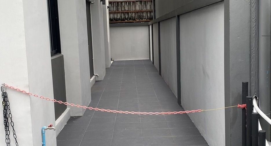 For sale 4 bed office in Bang Kapi, Bangkok