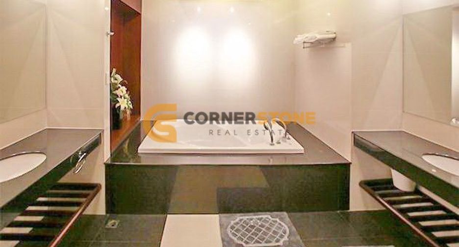 For rent and for sale 3 bedrooms condo in Jomtien, Pattaya