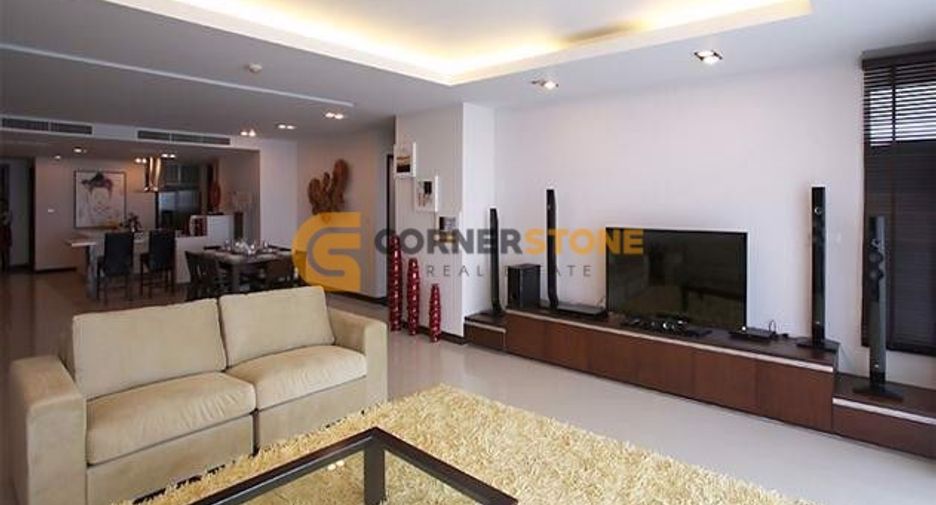 For rent and for sale 3 bedrooms condo in Jomtien, Pattaya
