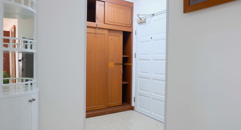 For rent そして for sale 2 ベッドルーム condo in Bang Lamung, Chonburi