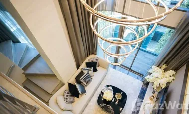 For sale 3 bed condo in Watthana, Bangkok