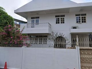 For sale 3 Beds house in Yan Nawa, Bangkok