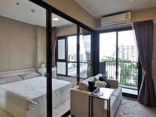 For sale 1 bed condo in Huai Khwang, Bangkok