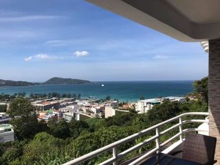 For sale 4 bed townhouse in Kathu, Phuket