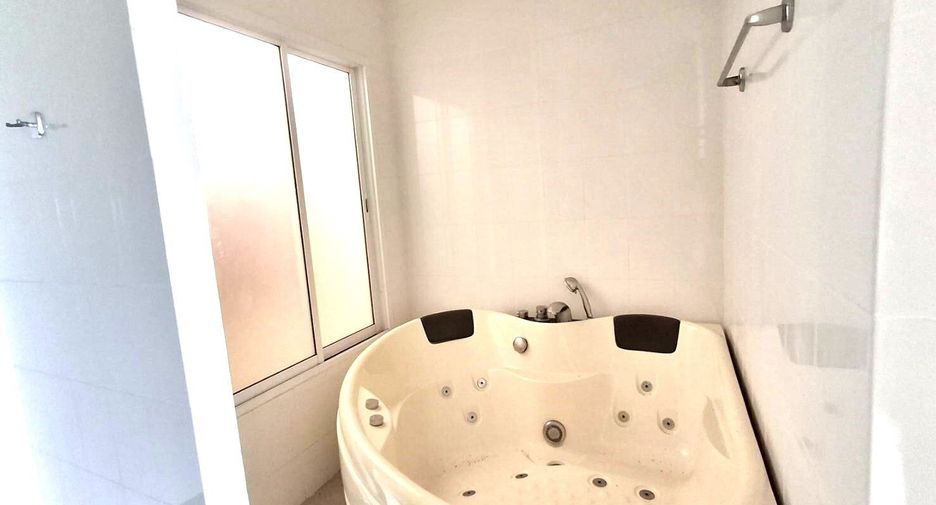 For sale 1 bed condo in Hua Hin, Prachuap Khiri Khan