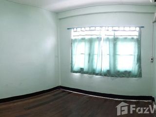 For rent 2 Beds retail Space in Bangkok Yai, Bangkok