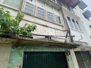 For sale retail Space in Samphanthawong, Bangkok