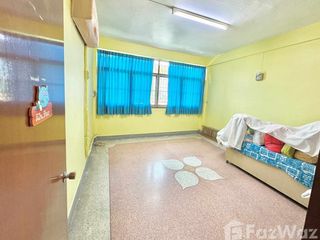 For sale 3 bed retail Space in Pom Prap Sattru Phai, Bangkok