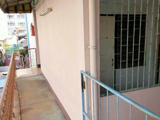 For sale 32 Beds retail Space in Lat Phrao, Bangkok
