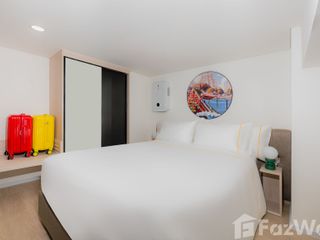 For rent 2 bed hotel in Huai Khwang, Bangkok