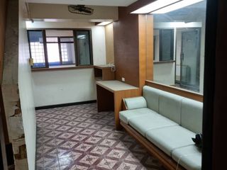 For sale 3 bed retail Space in Samphanthawong, Bangkok