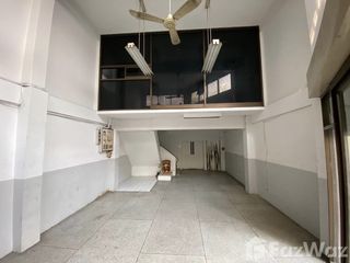 For rent 6 Beds retail Space in Samphanthawong, Bangkok