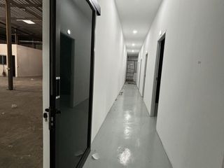 For rent 8 Beds house in Nong Khaem, Bangkok