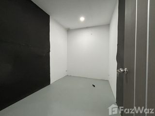 For rent 8 Beds house in Nong Khaem, Bangkok