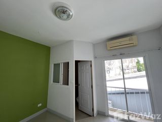 For rent 13 bed retail Space in Thalang, Phuket