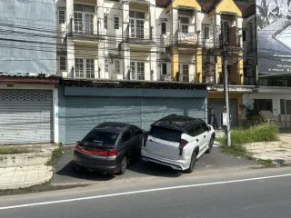 For rent 4 bed retail Space in Mueang Phuket, Phuket