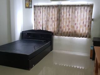 For sale 12 Beds retail Space in Si Racha, Chonburi