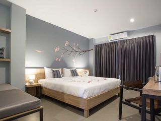 For sale 14 bed hotel in Mueang Phuket, Phuket