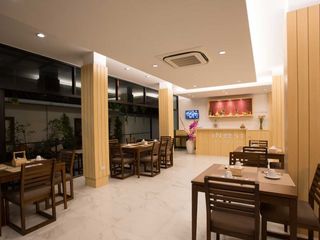 For sale 14 bed hotel in Mueang Phuket, Phuket