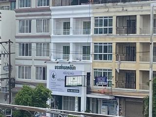 For sale 7 Beds retail Space in Bang Lamung, Chonburi