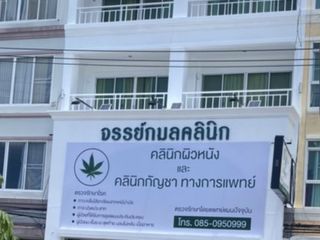 For sale 7 Beds retail Space in Bang Lamung, Chonburi
