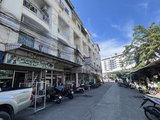For sale 6 bed retail Space in East Pattaya, Pattaya