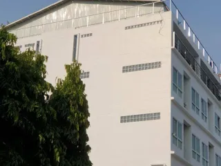 For rent hotel in Phra Khanong, Bangkok
