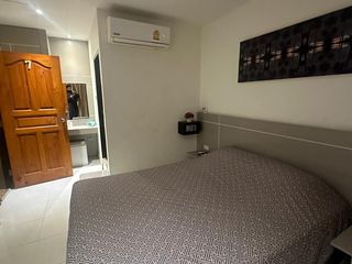 For rent 7 bed retail Space in Mueang Phuket, Phuket